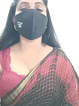 shivani27 online show from 02/01/26, 12:47