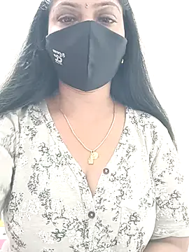 shivani27 online show from 03/24/26, 07:41