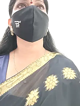 shivani27 online show from 09/11/25, 02:28