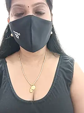 shivani27 online show from 09/22/25, 05:52