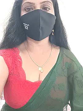shivani27 online show from 04/22/26, 05:31