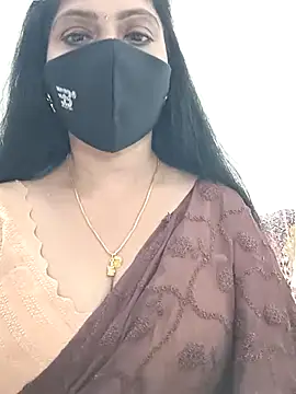 shivani27 online show from 02/02/26, 04:50