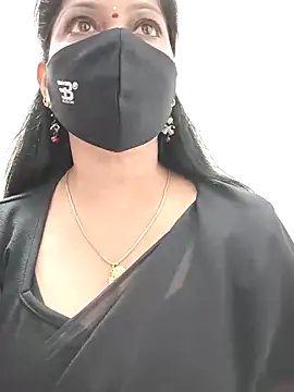 shivani27 online show from 09/14/25, 07:25