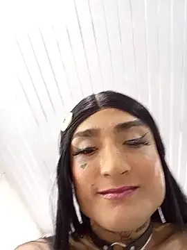 translatina777 online show from 10/18/25, 05:53