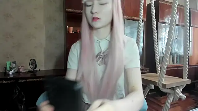 kioshi kiss online show from 11/07/25, 11:26