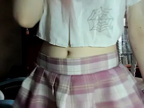 kioshi kiss online show from 10/24/25, 10:14