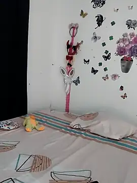 AntonelaMorriz online show from 04/07/26, 08:05