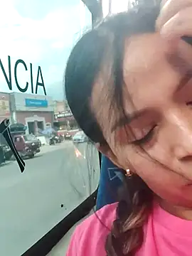 Snapshot of AntonelaMorriz chatting on 10/06/25, 03:24 AntonelaMorriz online show from 10/06/25, 03:24