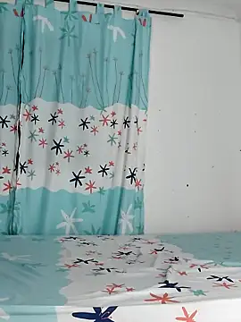 AntonelaMorriz online show from 11/08/25, 08:18