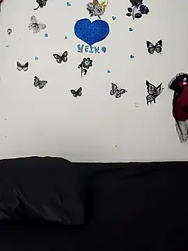 AntonelaMorriz online show from 11/25/25, 08:14