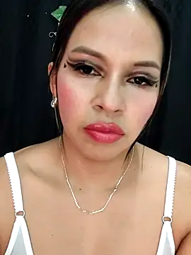 AntonelaMorriz online show from 04/17/26, 08:39