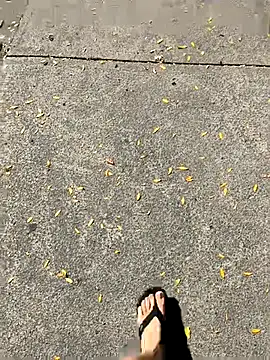 Snapshot of MamaSpicy chatting on 09/30/25, 04:35 MamaSpicy online show from 09/30/25, 04:35