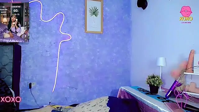 Snapshot of Aishasexy18 chatting on 11/27/25, 04:57 Aishasexy18 online show from 11/27/25, 04:57