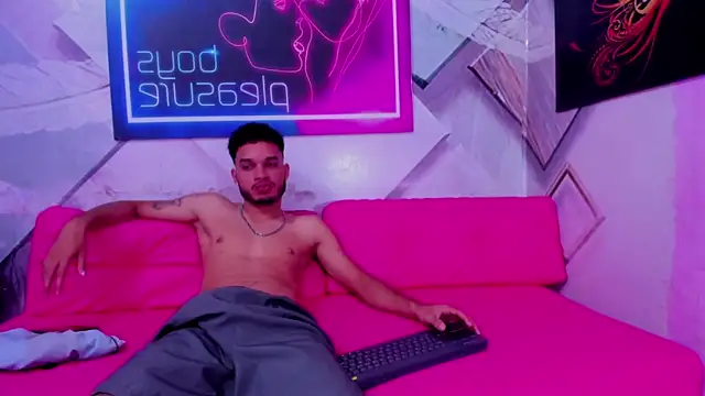 rhabena boysex online show from 03/06/26, 01:44