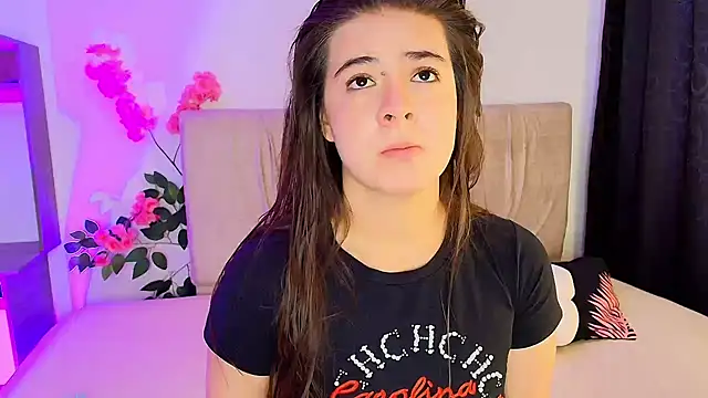 Stepha babe online show from 07/04/26, 12:32
