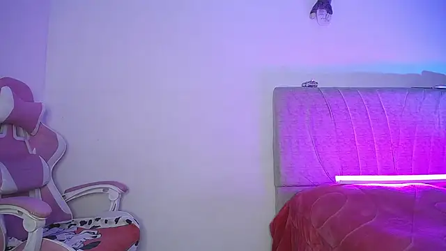 Snapshot of Stepha_babe chatting on 09/16/25, 04:24 Stepha babe online show from 09/16/25, 04:24