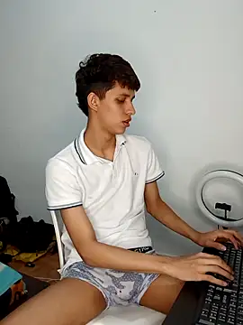 Allnei online show from 12/04/25, 06:07