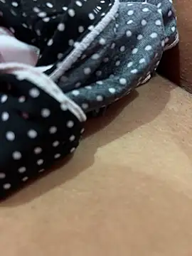 ninfetinha20 online show from 02/08/26, 04:21