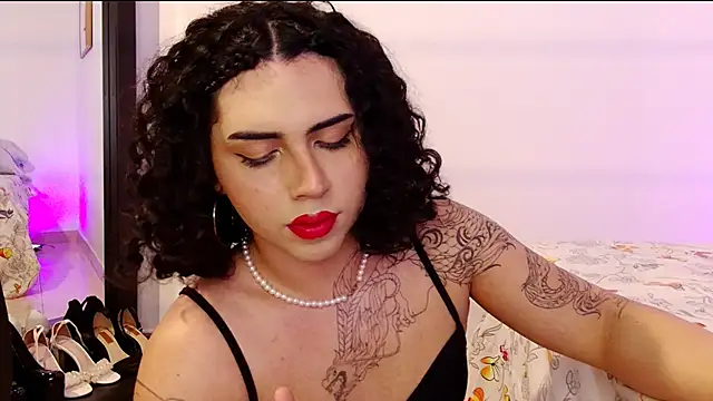 NoahMonroe 11 online show from 10/25/25, 10:43