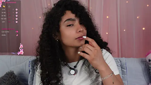 Victoria Curly online show from 10/15/25, 01:15