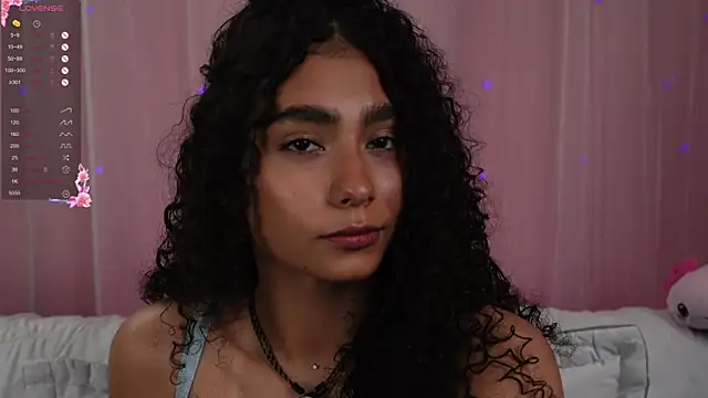 Victoria Curly online show from 10/31/25, 11:55