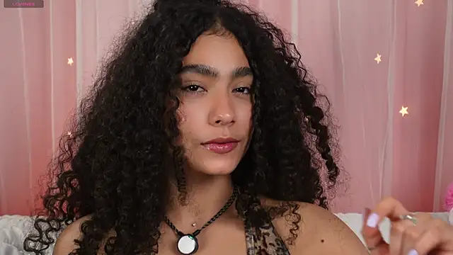 Victoria Curly online show from 10/22/25, 09:57