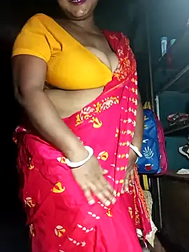 Snapshot of Nude-Priya2 chatting on 07/13/26, 10:03 Nude-Priya2 online show from 07/13/26, 10:03