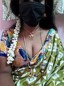 Snapshot of sana-99 chatting on 02/18/26, 02:42 sana-99 online show from 02/18/26, 02:42