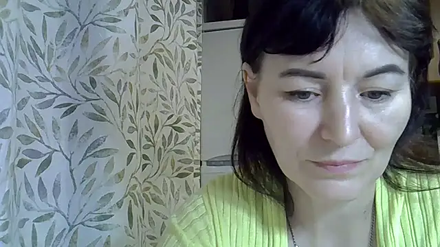 Snapshot of Krystal_82 chatting on 02/02/26, 08:41 Krystal 82 online show from 02/02/26, 08:41