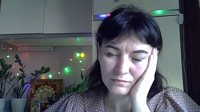 Krystal 82 online show from 09/26/25, 03:19