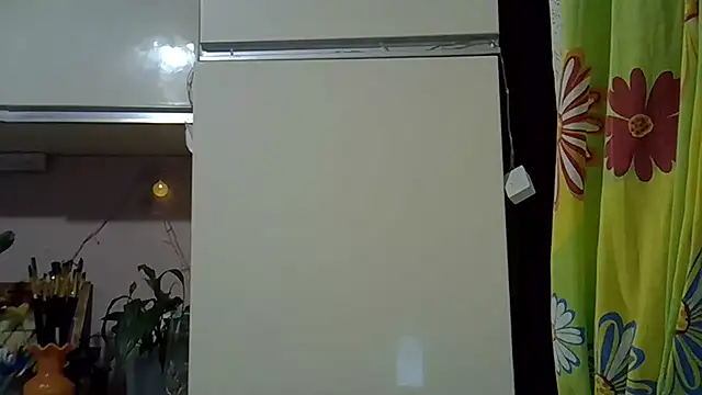 Krystal 82 online show from 10/26/25, 03:23