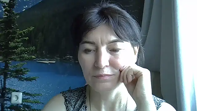 Snapshot of Krystal_82 chatting on 03/20/26, 03:35 Krystal 82 online show from 03/20/26, 03:35