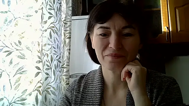 Snapshot of Krystal_82 chatting on 02/02/26, 08:35 Krystal 82 online show from 02/02/26, 08:35