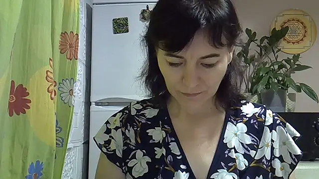 Krystal 82 online show from 11/26/25, 05:24