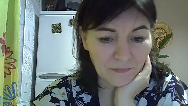 Krystal 82 online show from 11/22/25, 07:35