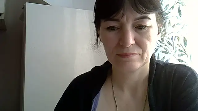 Snapshot of Krystal_82 chatting on 02/03/26, 09:47 Krystal 82 online show from 02/03/26, 09:47