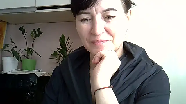 Snapshot of Krystal_82 chatting on 02/06/26, 10:55 Krystal 82 online show from 02/06/26, 10:55