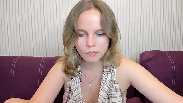 Snapshot of milalapka chatting on 09/29/25, 01:06 milalapka online show from 09/29/25, 01:06
