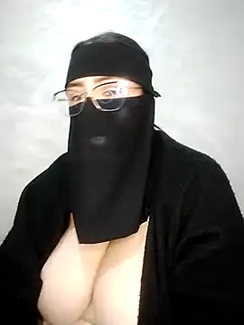 Arabic-loka online show from 11/18/25, 09:07