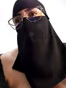 Snapshot of Arabic-loka chatting on 02/06/26, 04:36 Arabic-loka online show from 02/06/26, 04:36