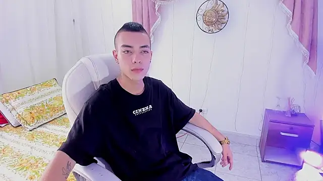Dereck Boy8 online show from 10/02/25, 09:18