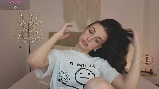 Real cutie1 online show from 04/27/26, 12:47