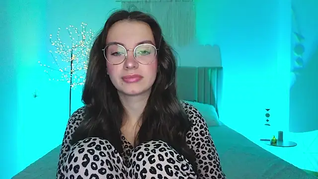 Real cutie1 online show from 03/11/26, 02:22