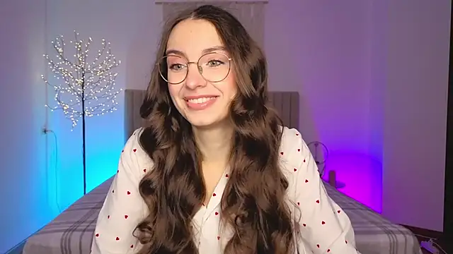 Real cutie1 online show from 03/03/26, 01:51