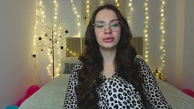 Real cutie1 online show from 01/10/26, 02:01