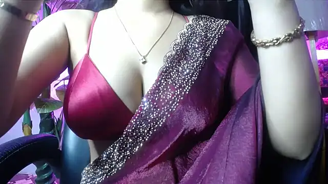 Snapshot of kiara_1122 chatting on 05/29/26, 09:21 kiara 1122 online show from 05/29/26, 09:21