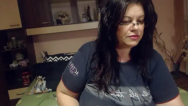 Claudia 71love online show from 10/24/25, 09:25