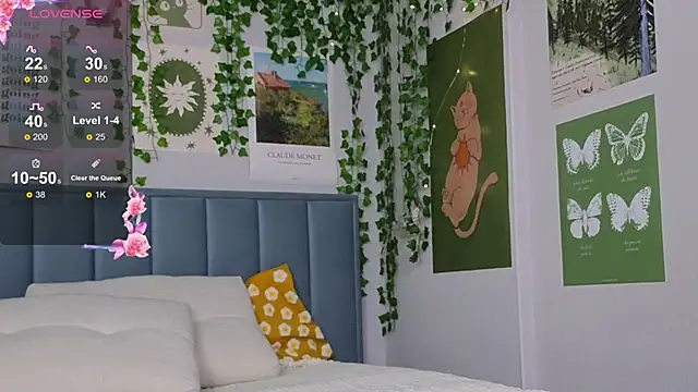 Ashley Pierce online show from 11/25/25, 04:13