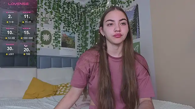 Ashley Pierce online show from 09/20/25, 01:21