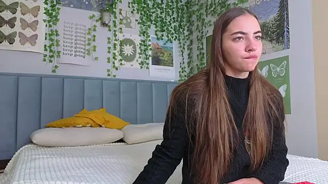 Ashley Pierce online show from 11/09/25, 04:05